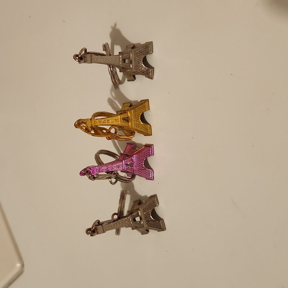 Paris Keychain (4)